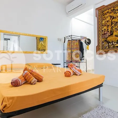 Shaka's Flat Apartment *